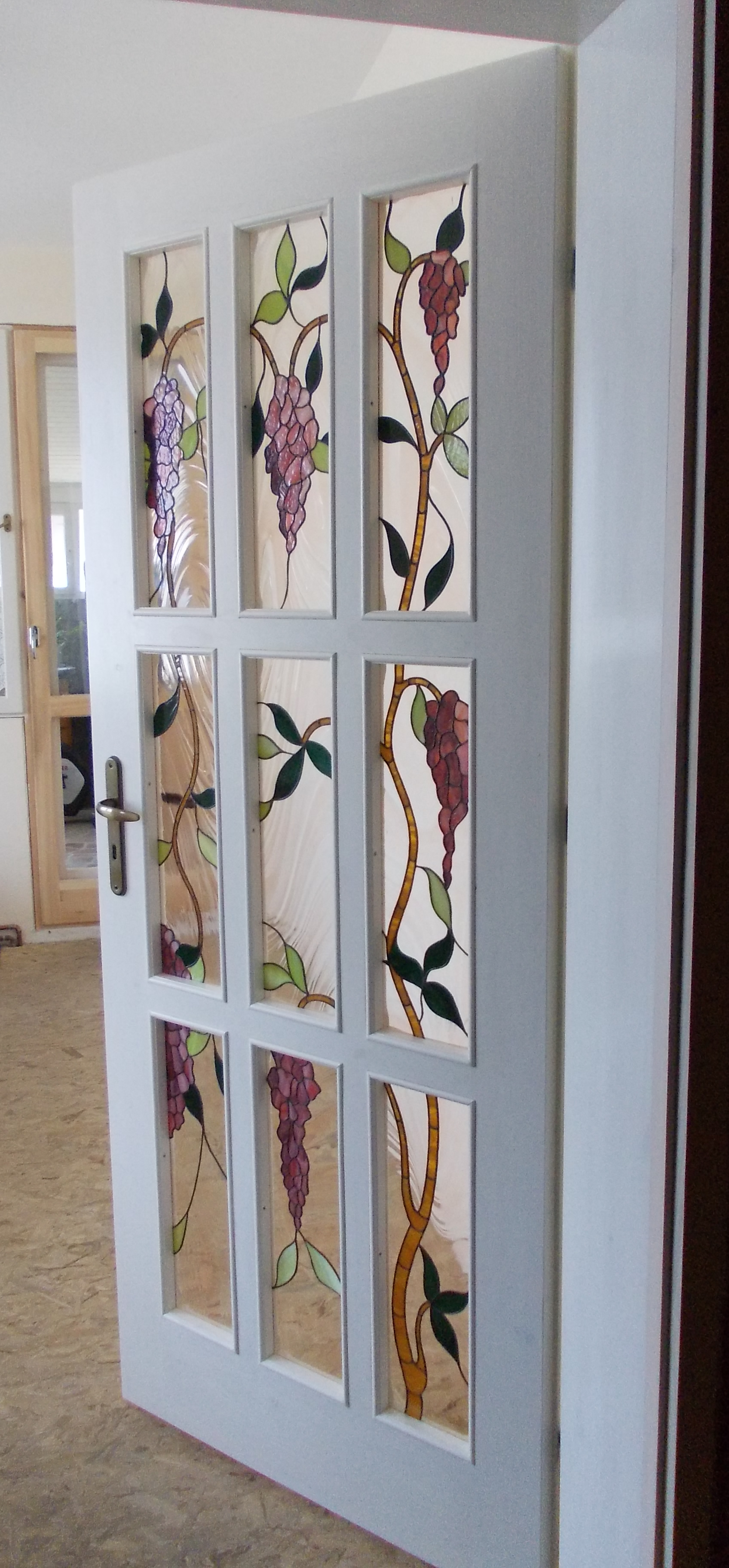 Door Model 217 — Vineyard Elegance detail