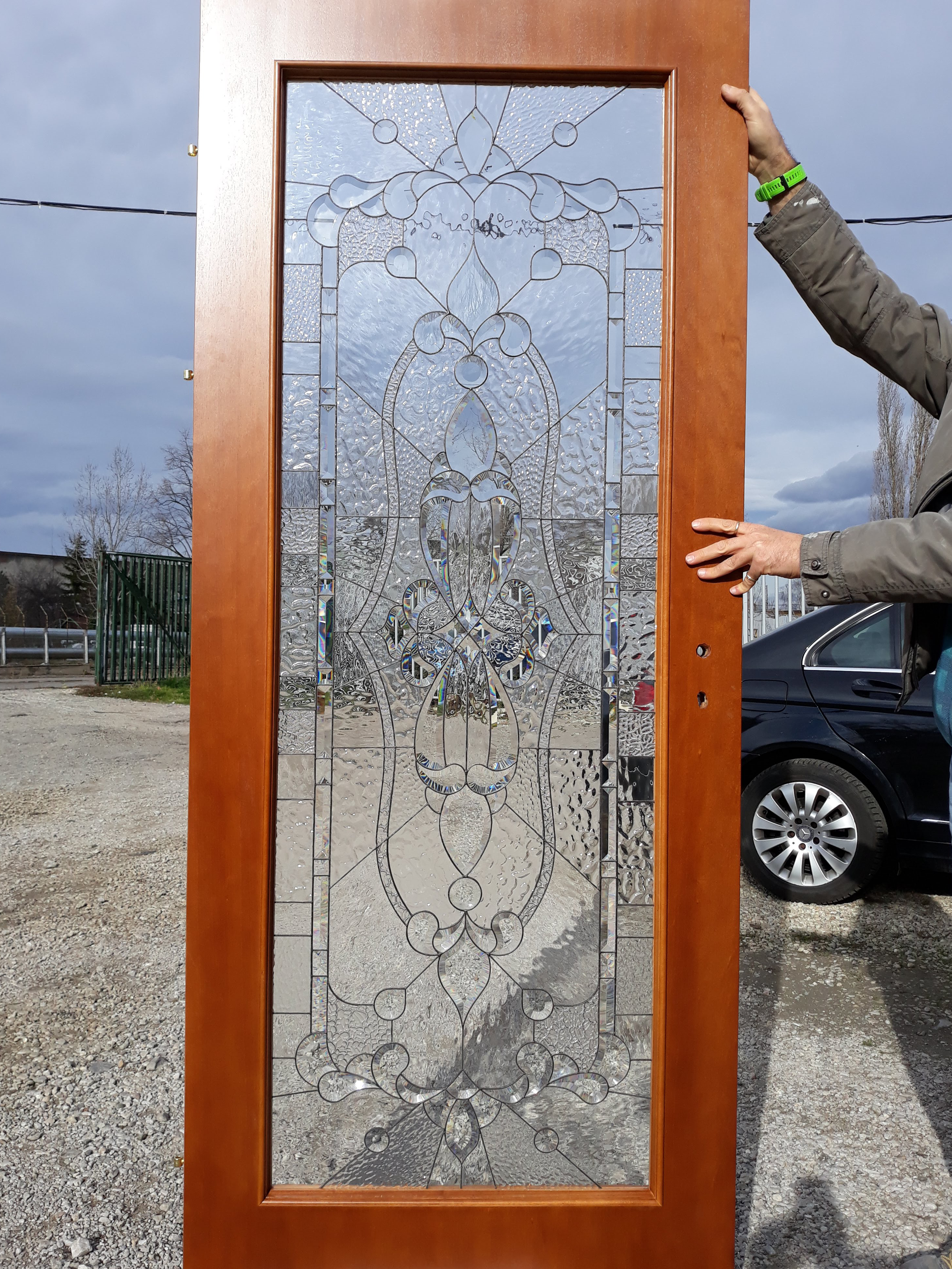 Door Model 218 — Vineyard Elegance detail