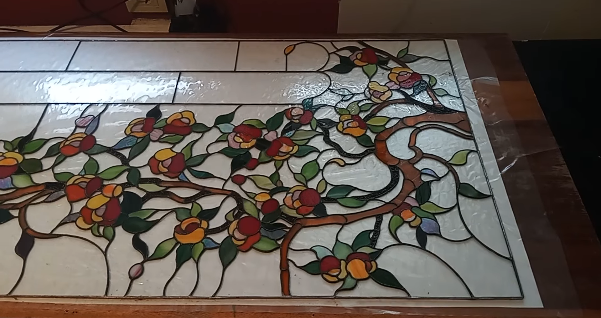 Door Model 224 — Floral Cascade detail