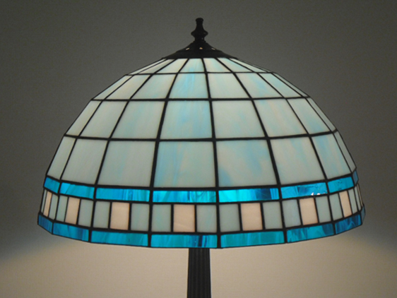 Handmade Tiffany stained glass lamp Model 403