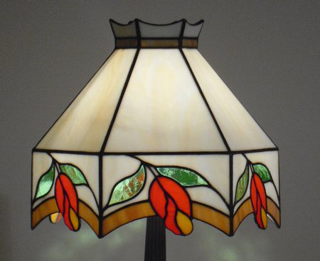 Handmade Tiffany stained glass lamp Model 413