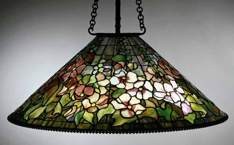 Handmade Tiffany stained glass lamp Model 478