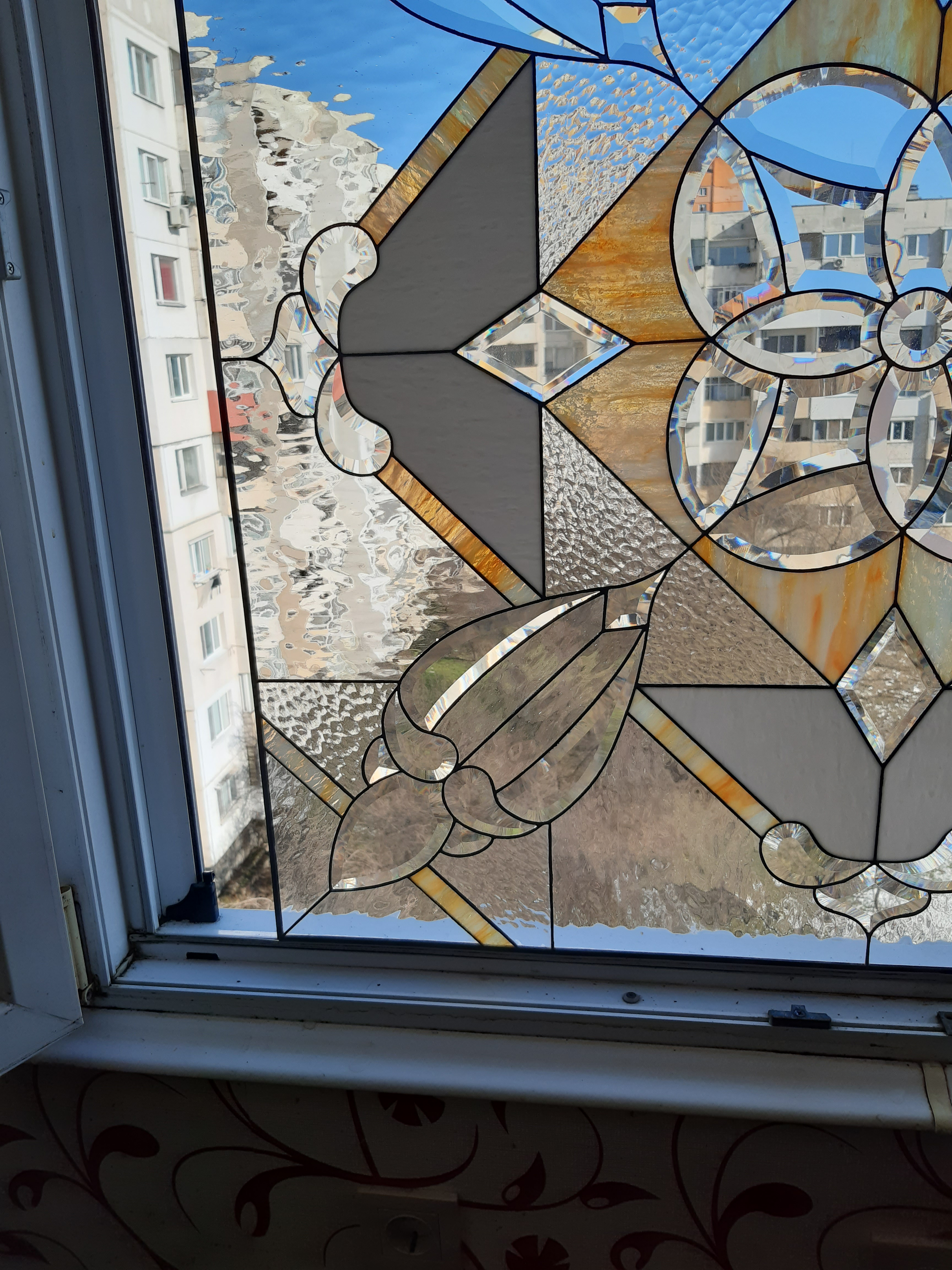 Window Model 717 — Crystal Harmony detail